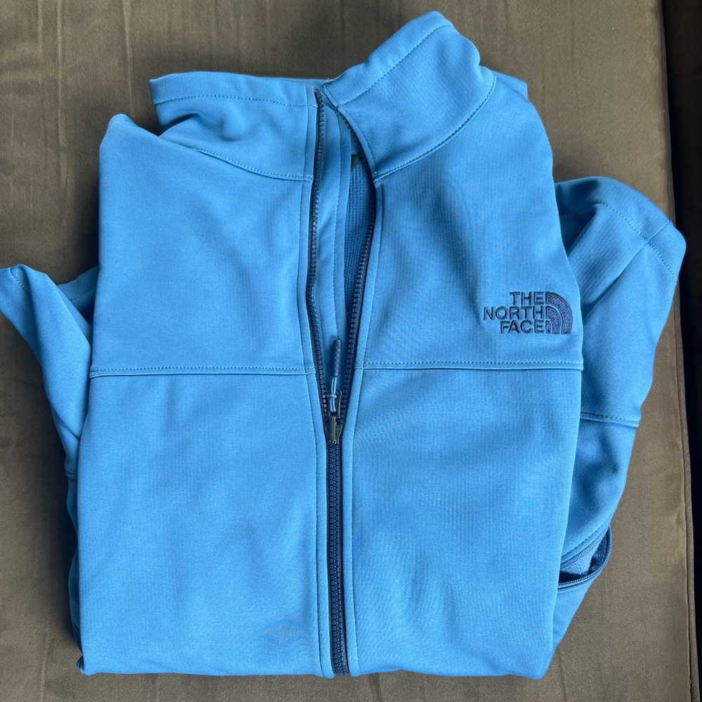 North Face Jacket - Picture 2 of 3